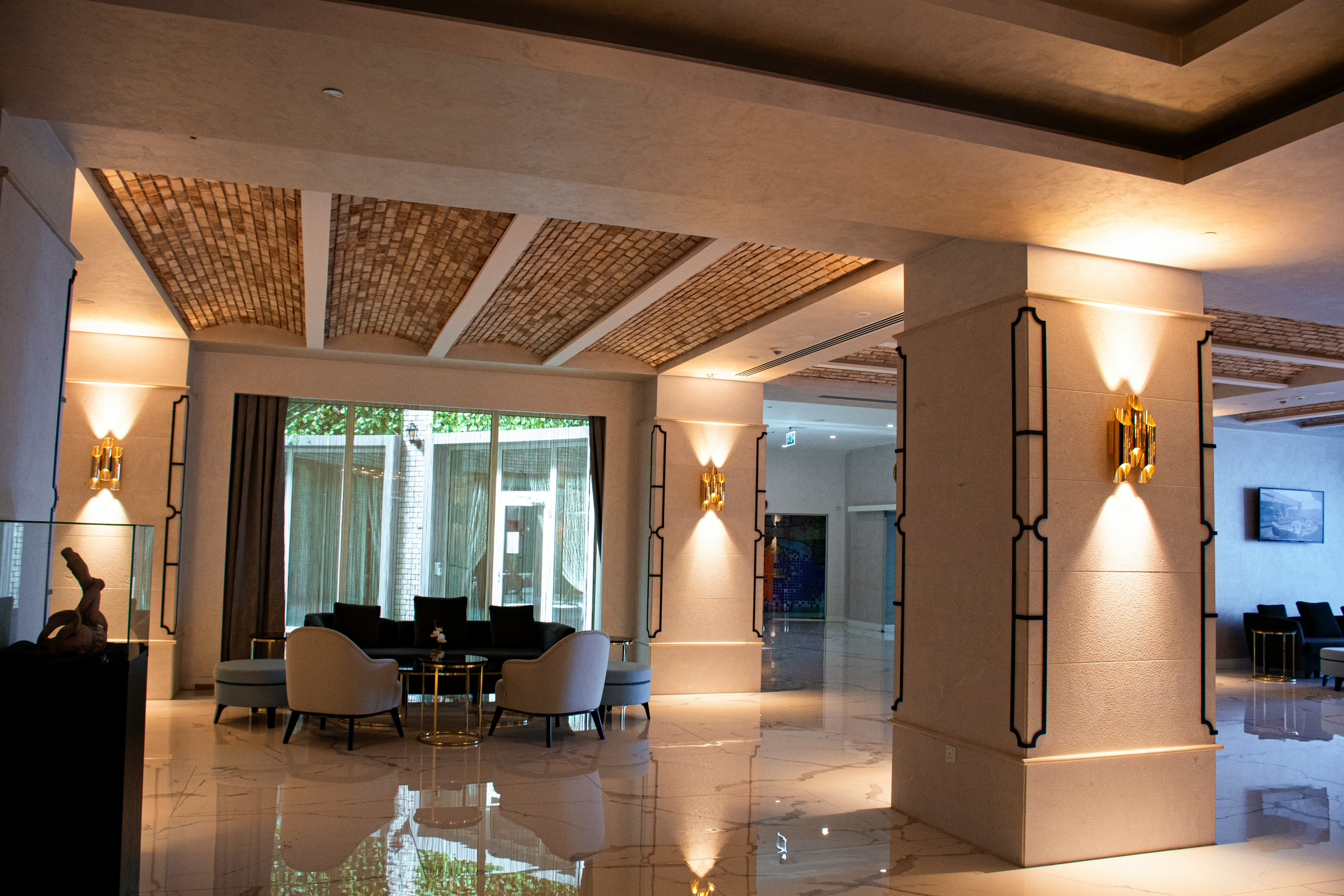 Morning light in the Nelamir lobby